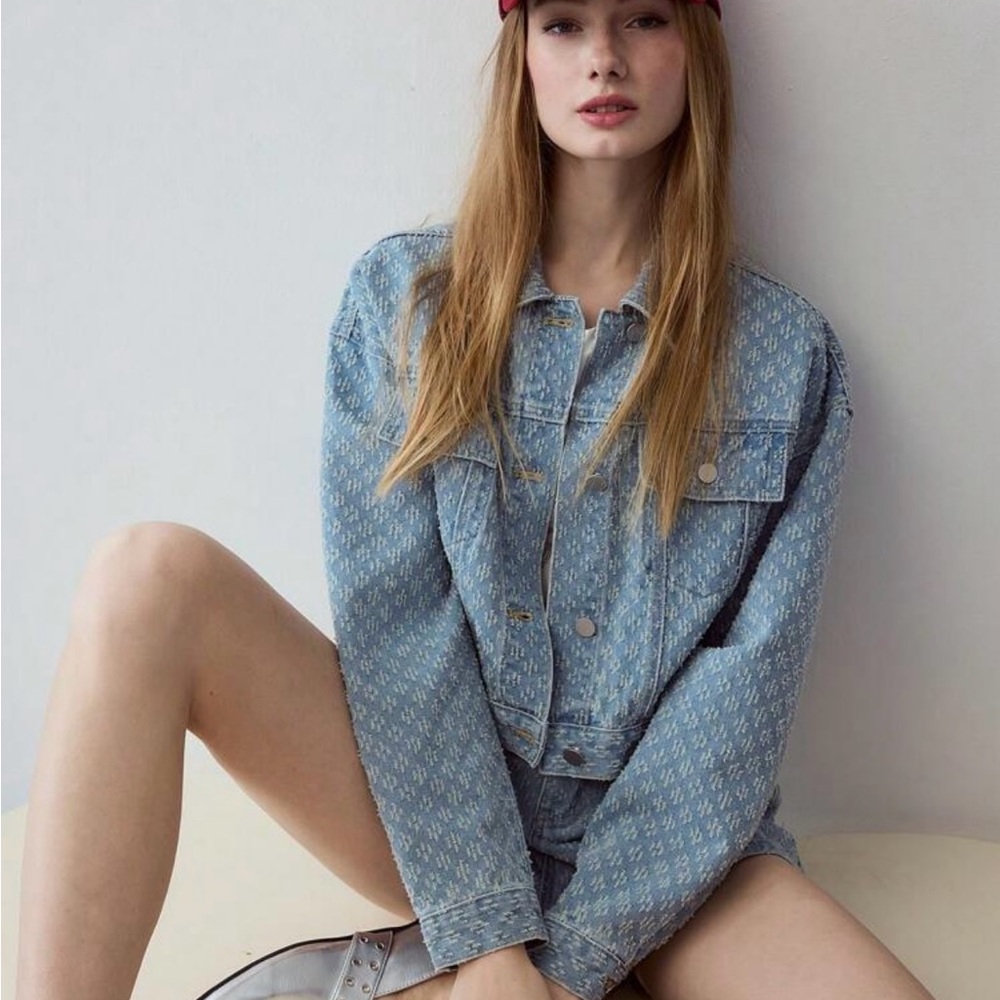 SHEIN Light Blue Denim Jacket